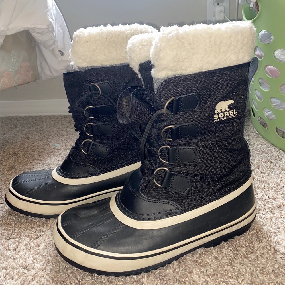 Sorel Women’s Winter Carnival Boot